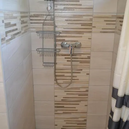 Apartment Feszek Apartmanhaz