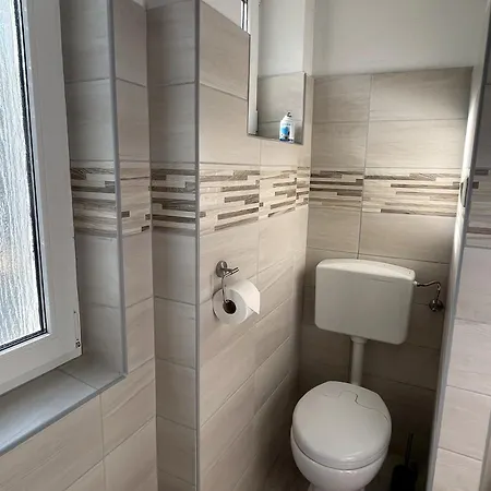 Daire Feszek Apartmanhaz