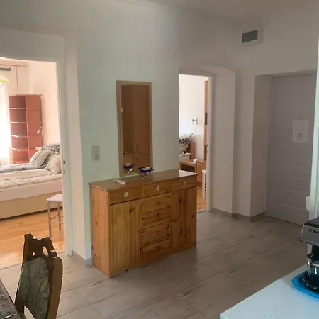 Apartment Feszek Apartmanhaz