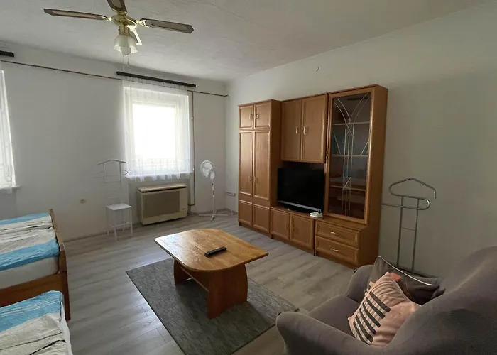 Fészek Apartamento *